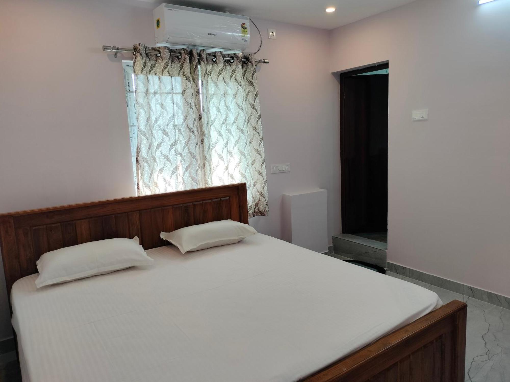 فندق Teja Residency Alāndurai المظهر الخارجي الصورة
